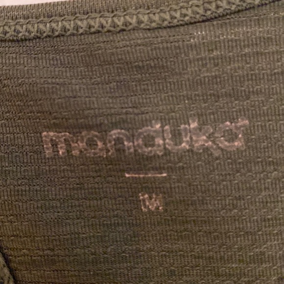 Manduka open back Medium olive tank. - Picture 4 of 5